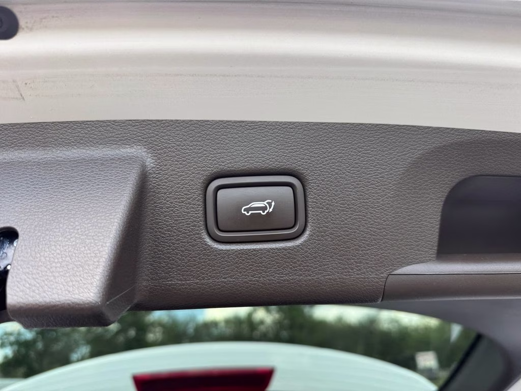 2021 Glacial White Pearl Kia Telluride SX FWD SUV