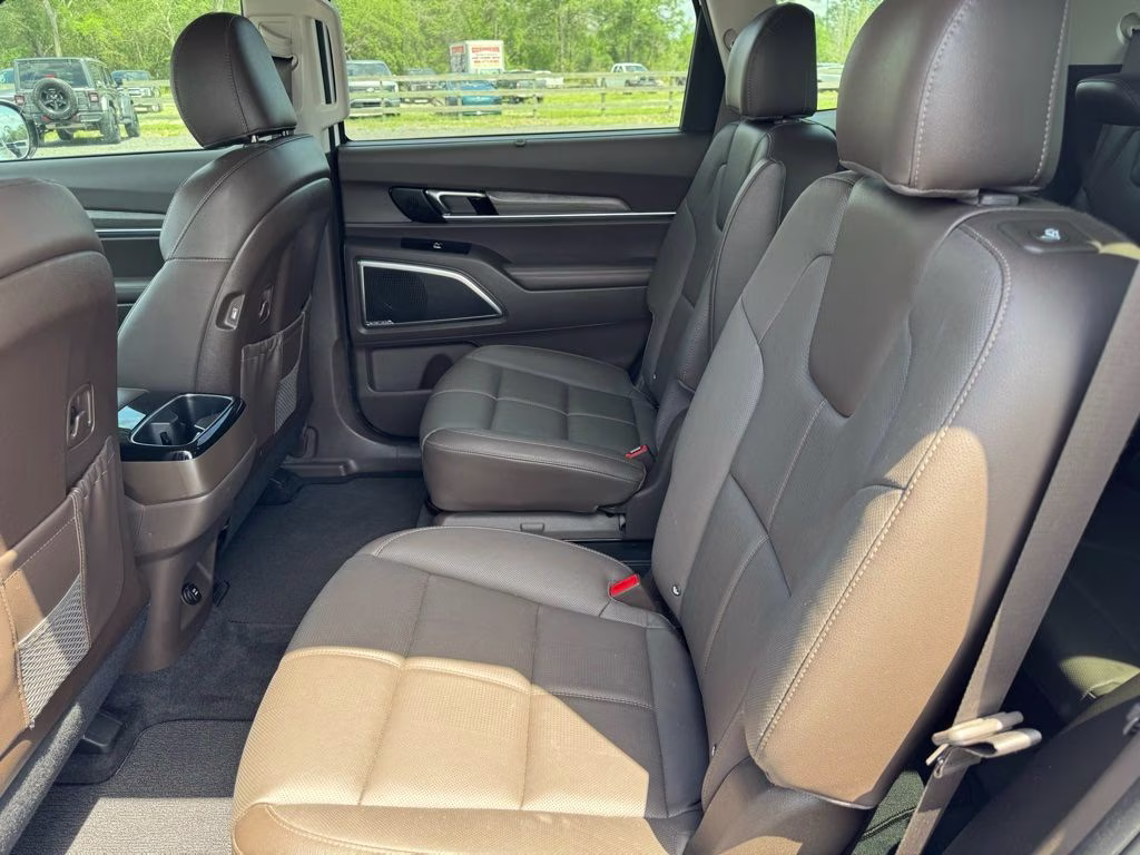 2021 Glacial White Pearl Kia Telluride SX FWD SUV