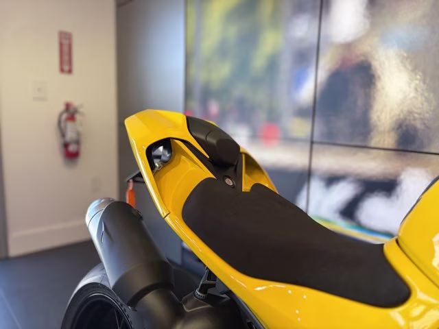 2026 YELLOW Ducati PANIGALE V2 S