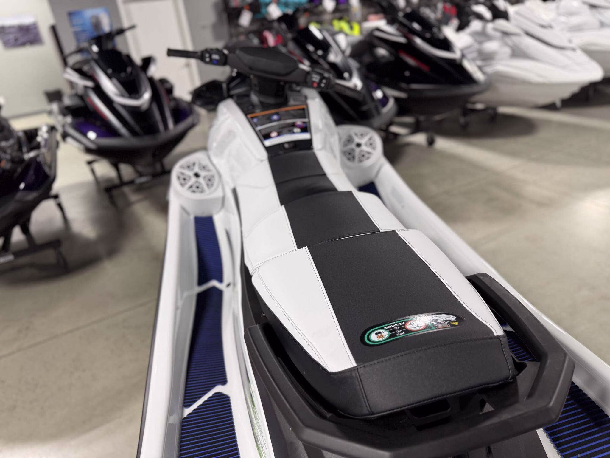 2026 Yamaha VX Deluxe W/Audio Boat