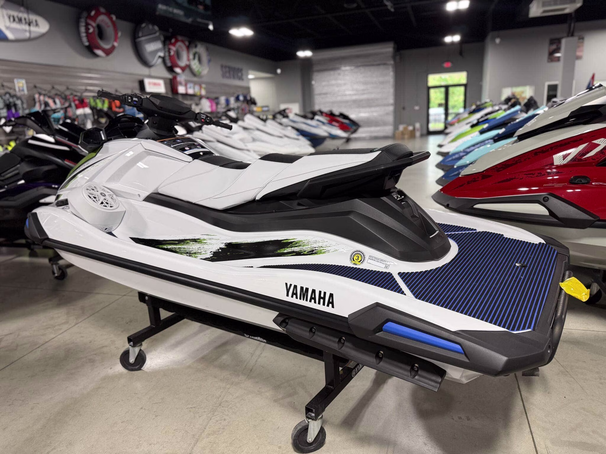 2026 Yamaha VX Deluxe W/Audio Boat