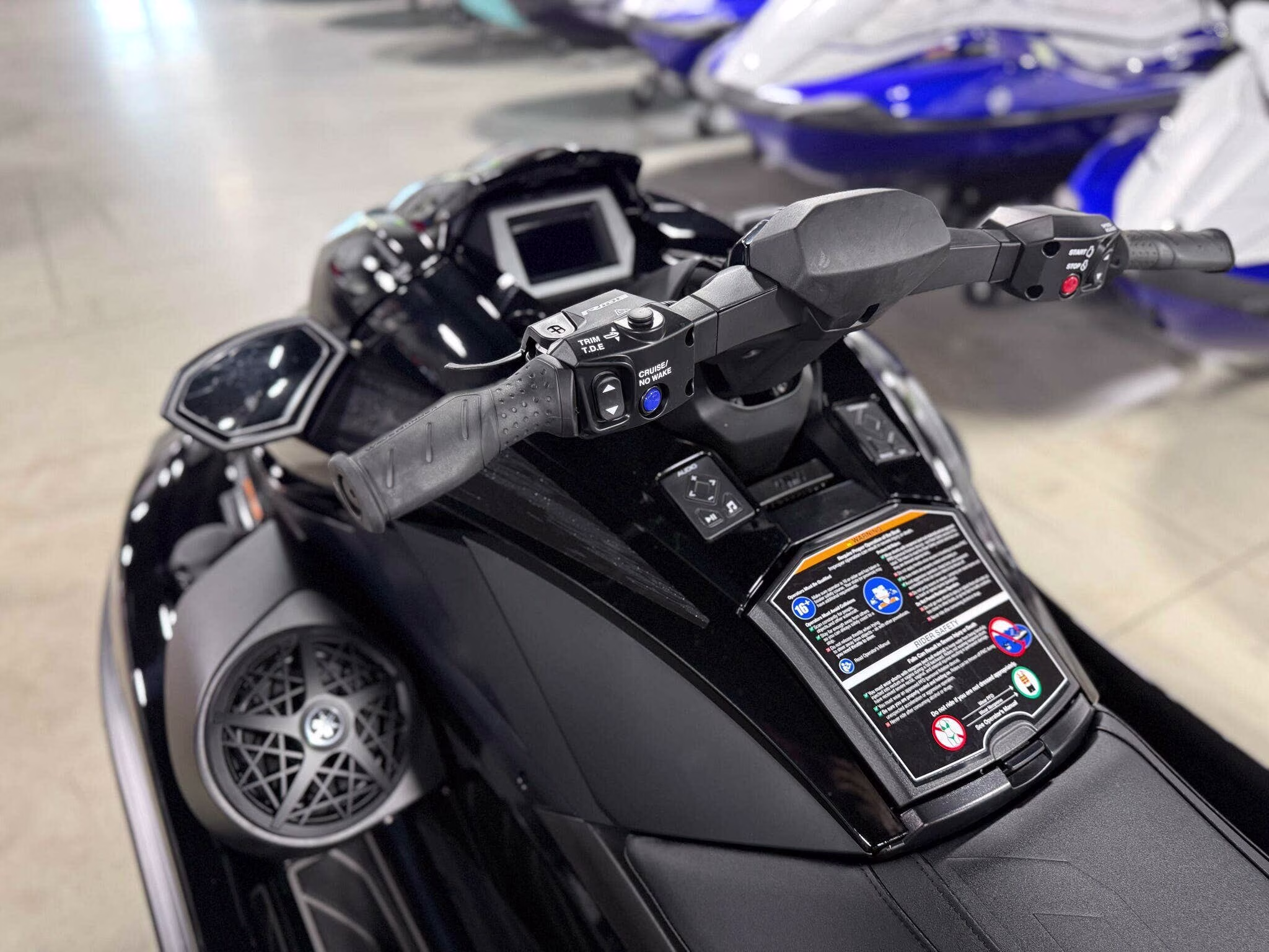 2026 Yamaha GP SVHO Boat