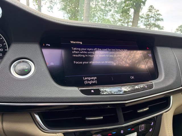2020 Crystal White Tricoat Cadillac CT6 3.6L Luxury AWD Sedan