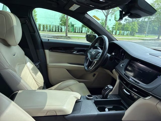 2020 Crystal White Tricoat Cadillac CT6 3.6L Luxury AWD Sedan