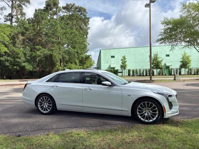 2020 Crystal White Tricoat Cadillac CT6 3.6L Luxury AWD Sedan