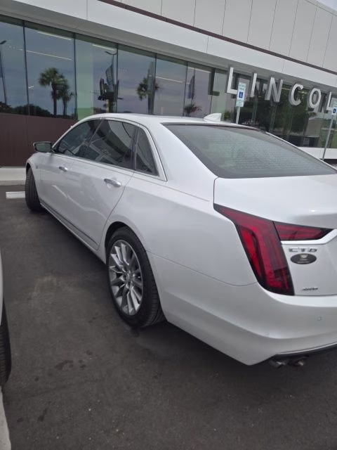2020 Crystal White Tricoat Cadillac CT6 3.6L Luxury AWD Sedan