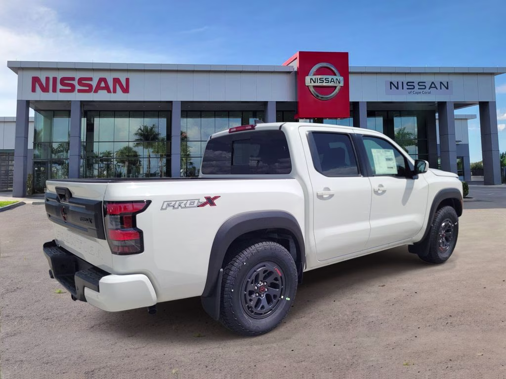 2026 Glacier White Nissan Frontier PRO-X RWD Truck