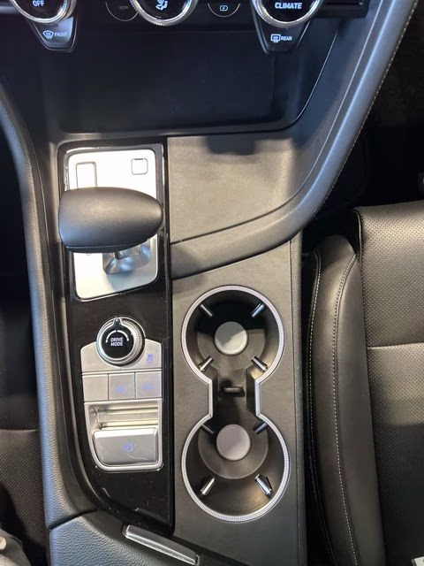 2023 Makalu Gray Genesis G70 2.0T AWD Sedan