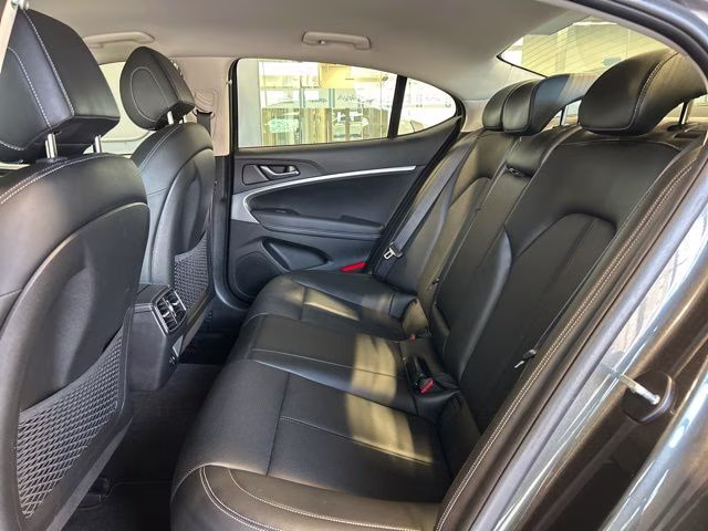 2023 Makalu Gray Genesis G70 2.0T AWD Sedan