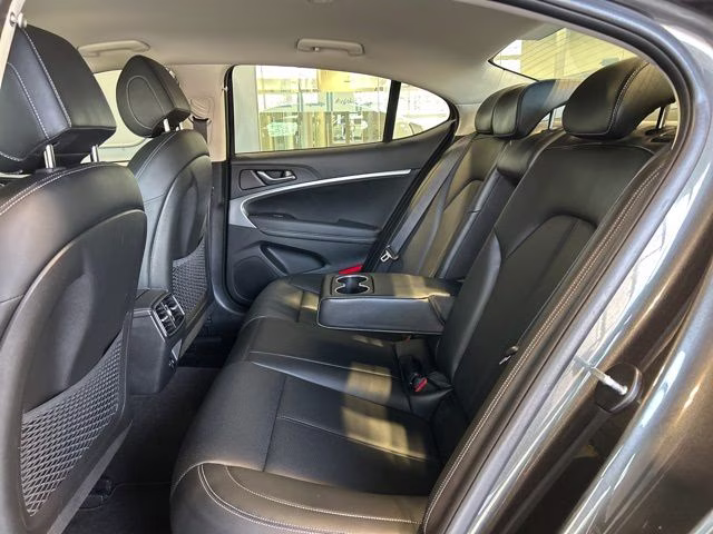2023 Makalu Gray Genesis G70 2.0T AWD Sedan
