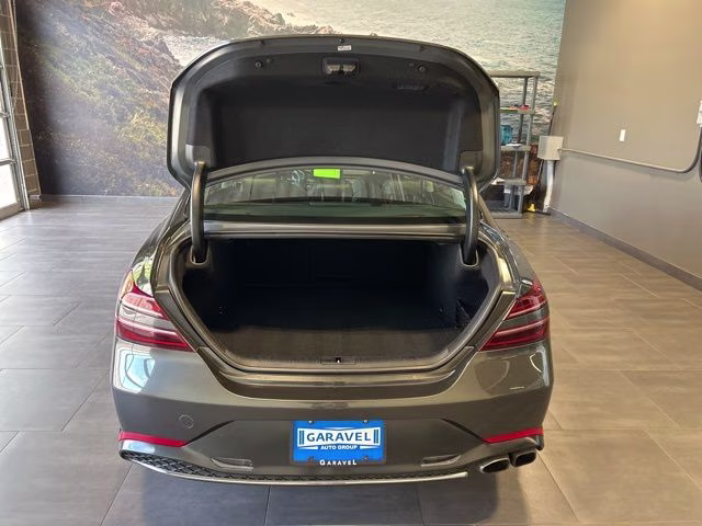 2023 Makalu Gray Genesis G70 2.0T AWD Sedan