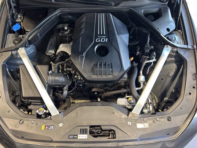 2023 Makalu Gray Genesis G70 2.0T AWD Sedan