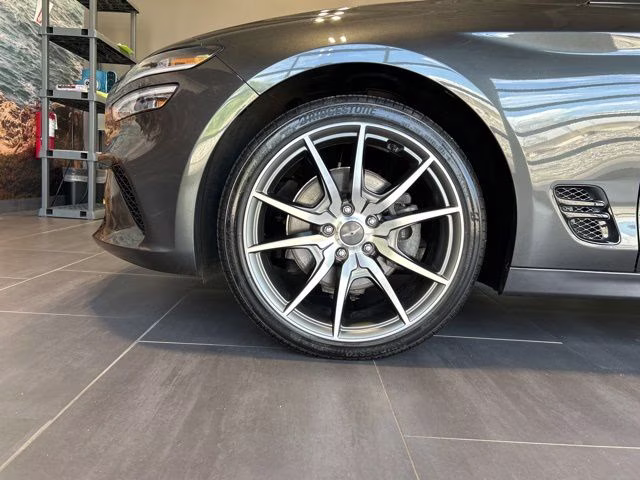 2023 Makalu Gray Genesis G70 2.0T AWD Sedan