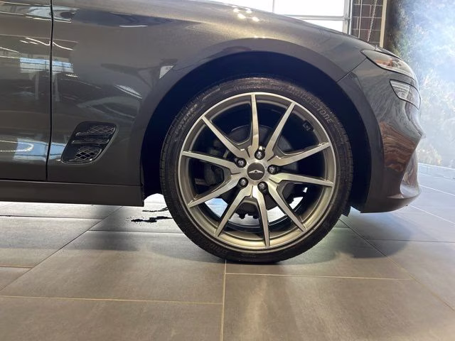 2023 Makalu Gray Genesis G70 2.0T AWD Sedan