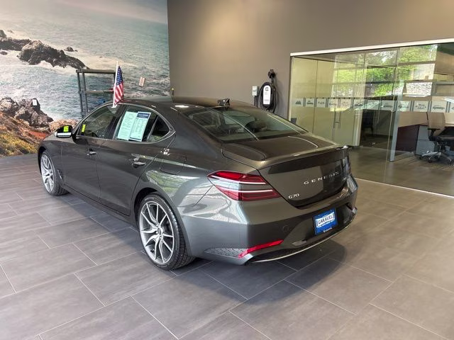2023 Makalu Gray Genesis G70 2.0T AWD Sedan