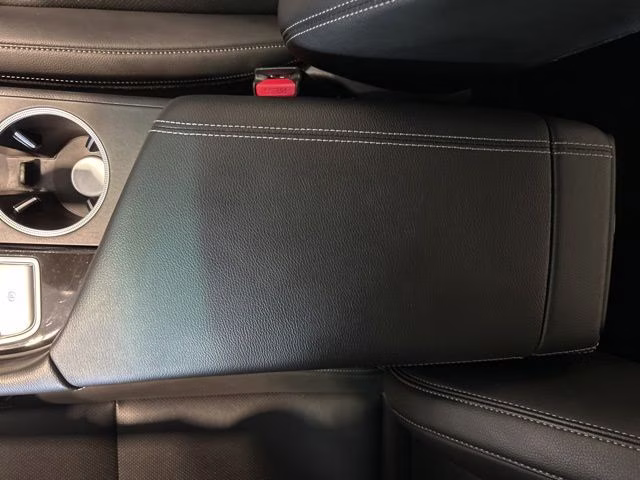 2023 Makalu Gray Genesis G70 2.0T AWD Sedan