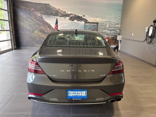 2023 Makalu Gray Genesis G70 2.0T AWD Sedan