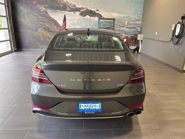 2023 Makalu Gray Genesis G70 2.0T AWD Sedan