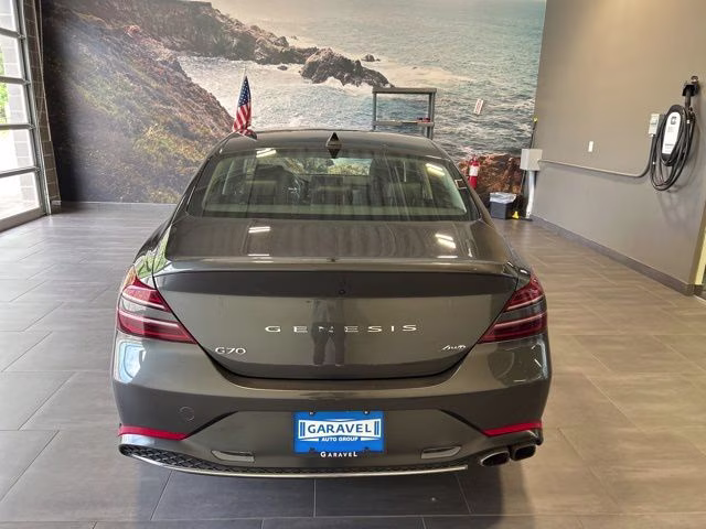 2023 Makalu Gray Genesis G70 2.0T AWD Sedan