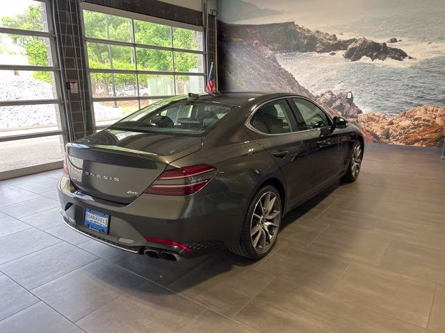 2023 Makalu Gray Genesis G70 2.0T AWD Sedan
