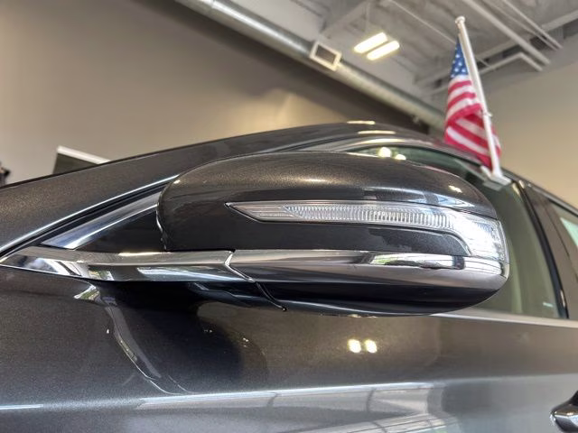 2023 Makalu Gray Genesis G70 2.0T AWD Sedan