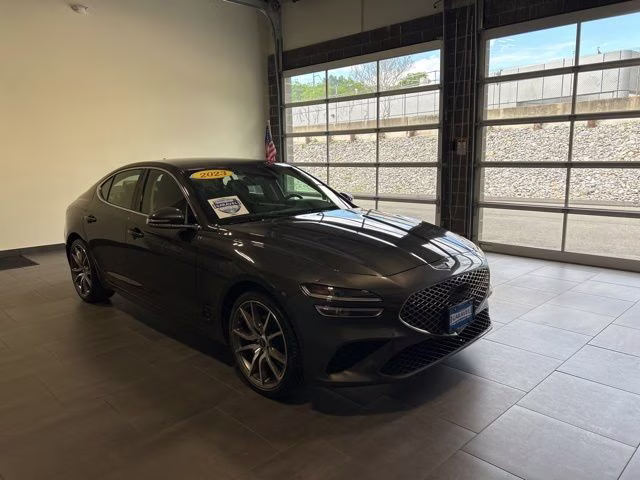 2023 Makalu Gray Genesis G70 2.0T AWD Sedan