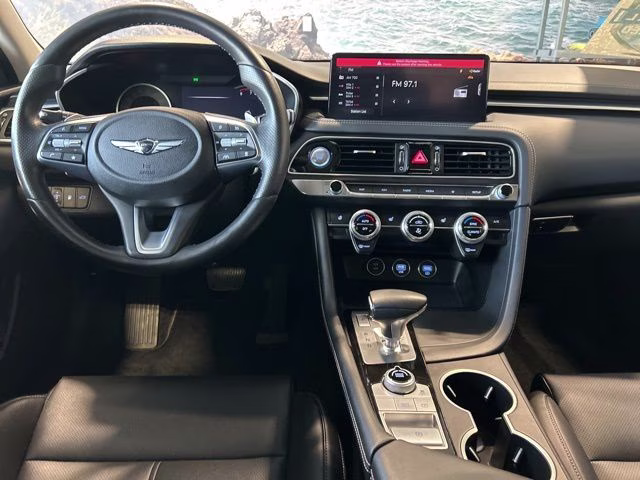 2023 Makalu Gray Genesis G70 2.0T AWD Sedan