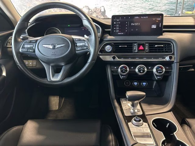 2023 Makalu Gray Genesis G70 2.0T AWD Sedan