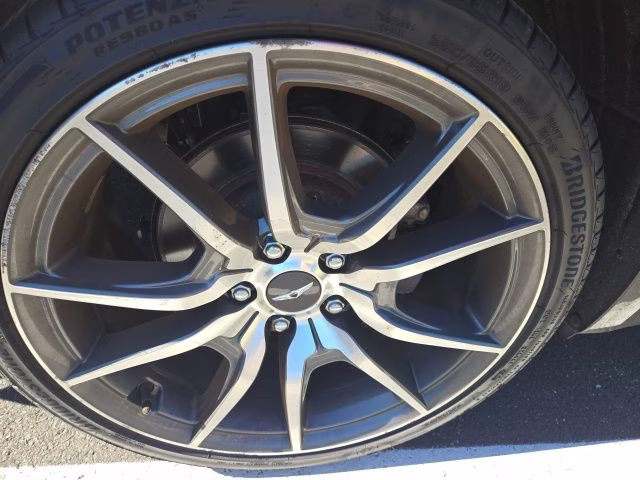2023 Makalu Gray Genesis G70 2.0T AWD Sedan