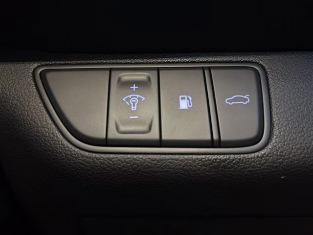 2023 Makalu Gray Genesis G70 2.0T AWD Sedan