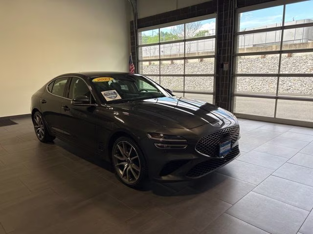 2023 Makalu Gray Genesis G70 2.0T AWD Sedan