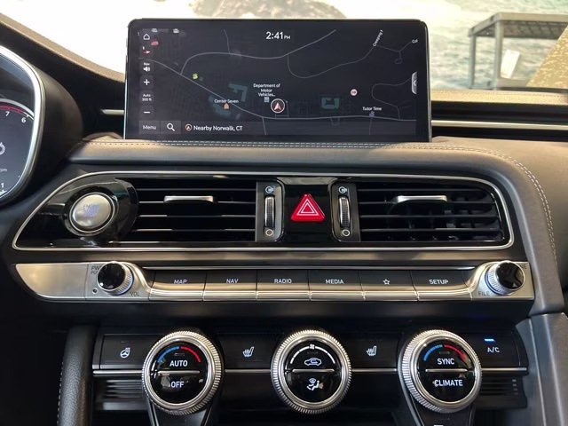 2023 Makalu Gray Genesis G70 2.0T AWD Sedan