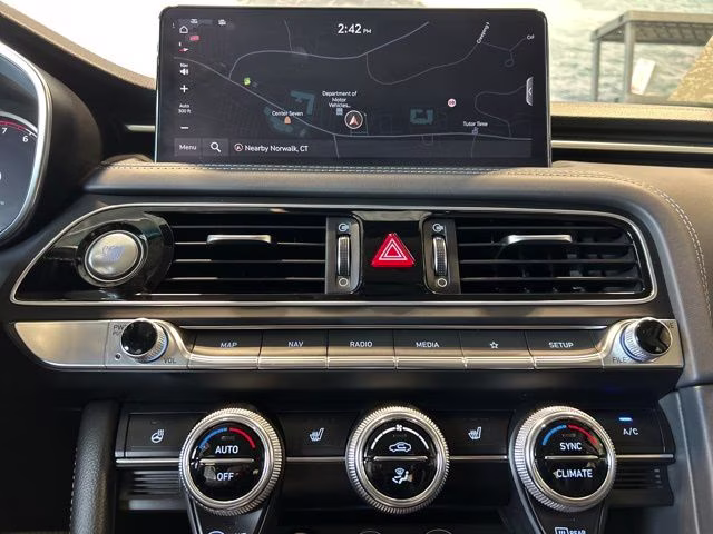2023 Makalu Gray Genesis G70 2.0T AWD Sedan