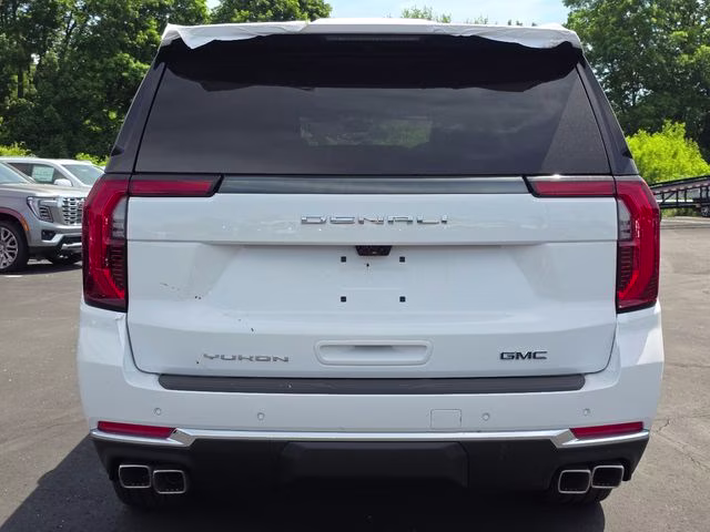 2026 Summit White GMC Yukon XL Denali Ultimate 4X4 SUV