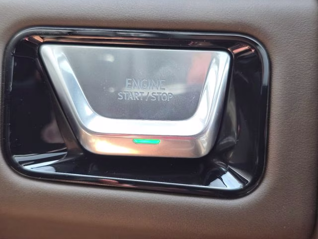 2026 Summit White GMC Yukon XL Denali Ultimate 4X4 SUV