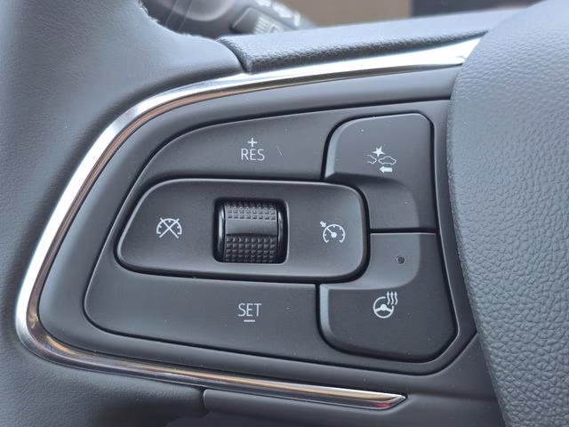 2026 Moonstone Gray Metallic Buick Envista Preferred FWD SUV