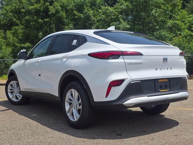 2026 Summit White Buick Envista Preferred FWD SUV