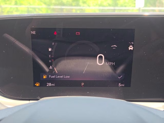 2026 Summit White Buick Envista Preferred FWD SUV