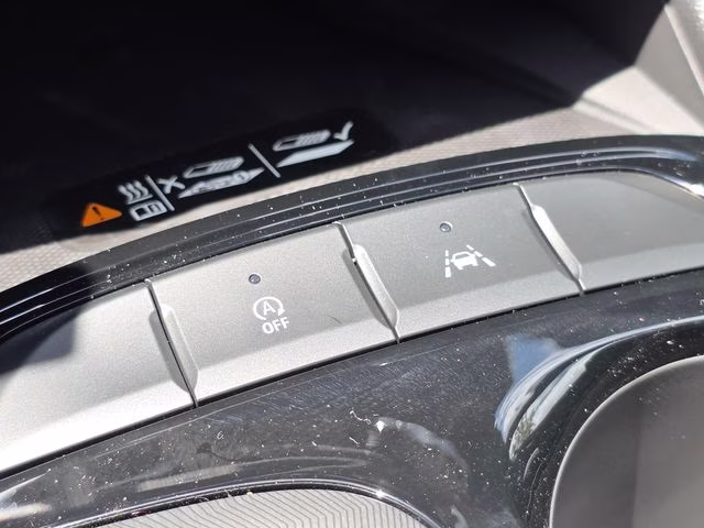 2026 Moonstone Gray Metallic Buick Envista Sport Touring FWD SUV