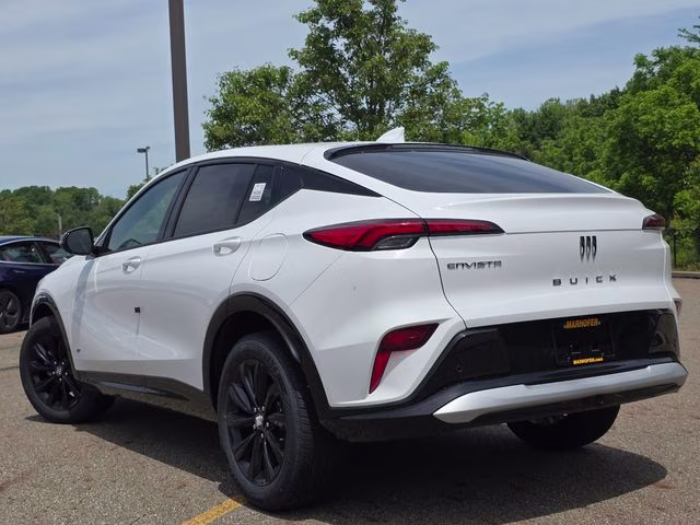 2026 Summit White Buick Envista Sport Touring FWD SUV