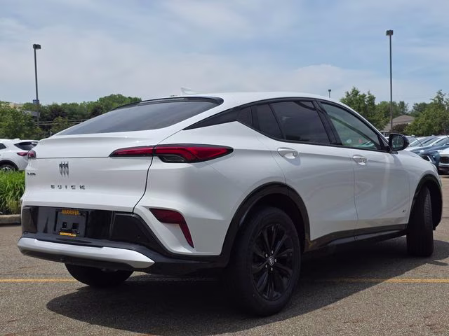 2026 Summit White Buick Envista Sport Touring FWD SUV