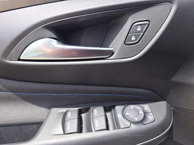 2026 Summit White Buick Envista Sport Touring FWD SUV