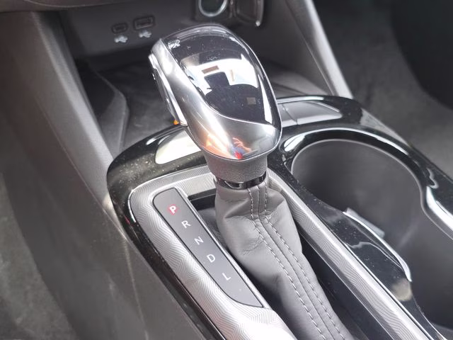 2026 Summit White Buick Envista Sport Touring FWD SUV