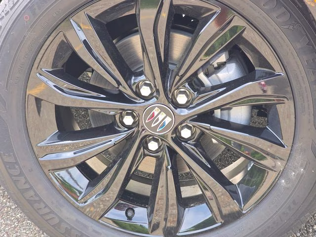 2026 Summit White Buick Envista Sport Touring FWD SUV