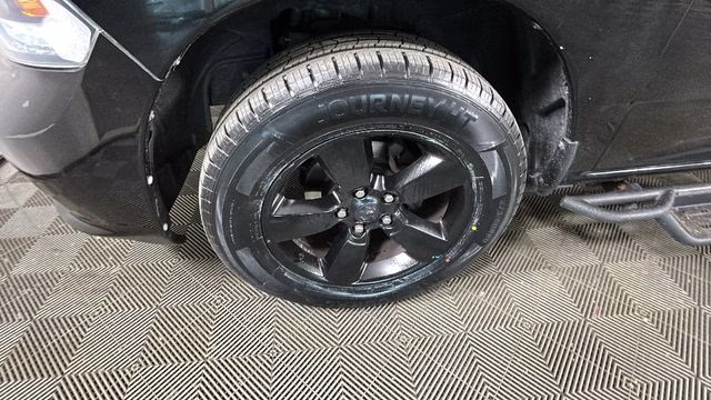 2015 Black Clearcoat Ram 1500 Express 4X4 Truck