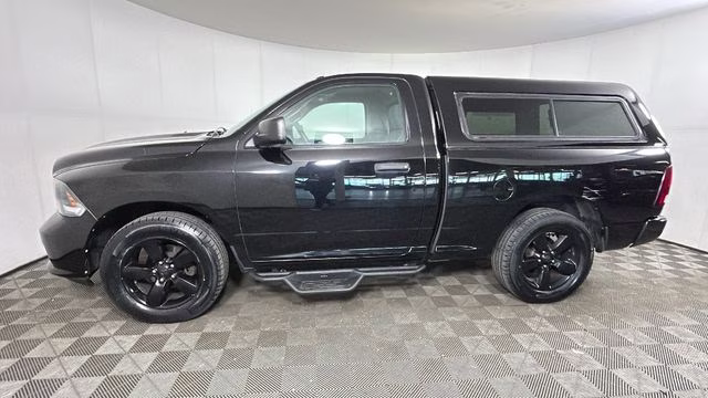 2015 Black Clearcoat Ram 1500 Express 4X4 Truck