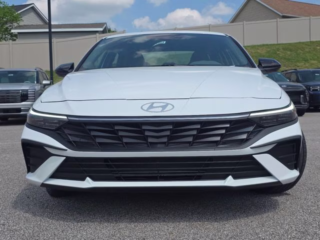 2026 Serenity White Pearl Hyundai Elantra SEL Sport FWD Sedan