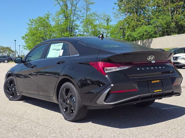 2026 Abyss Black Hyundai Elantra SEL Sport FWD Sedan