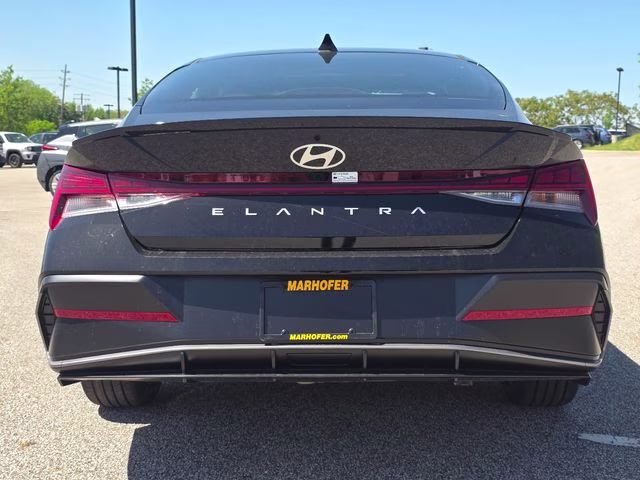 2026 Abyss Black Hyundai Elantra SEL Sport FWD Sedan