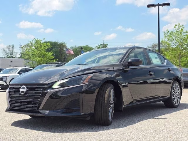 2026 Super Black Clearcoat Nissan Altima 2.5 SV FWD Sedan